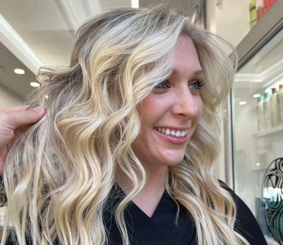 Highlights in a blonde happy client in Upper East Side, NYC.
